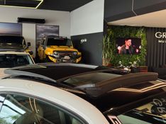 VOLKSWAGEN FUSCA 2.0 TSI 16V R-LINE 2013/2014 GRIFFCAR MULTIMARCAS DOIS IRMÃOS / Carros no Vale