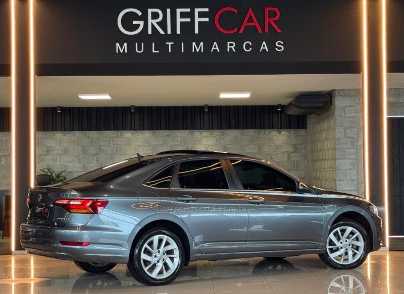VOLKSWAGEN JETTA 1.4 16V TSI COMFORTLINE TIPTRONIC 2020/2020 GRIFFCAR MULTIMARCAS DOIS IRMÃOS / Carros no Vale VOLKSWAGEN JETTA 1.4 16V TSI COMFORTLINE TIPTRONIC 2020/2020 GRIFFCAR MULTIMARCAS DOIS IRMÃOS / Carros no Vale