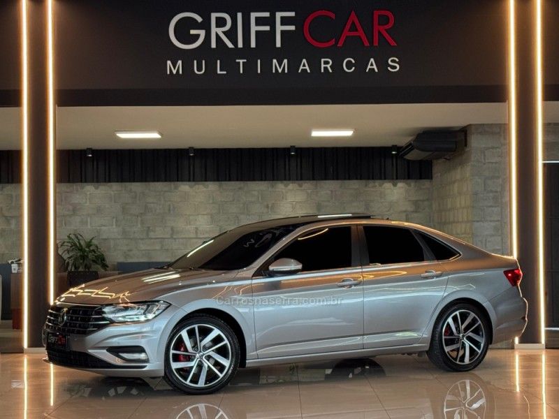 VOLKSWAGEN JETTA 1.4 16V TSI COMFORTLINE TIPTRONIC 2019/2020 GRIFFCAR MULTIMARCAS DOIS IRMÃOS / Carros no Vale