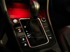 VOLKSWAGEN JETTA 1.4 16V TSI COMFORTLINE TIPTRONIC 2019/2020 GRIFFCAR MULTIMARCAS DOIS IRMÃOS / Carros no Vale