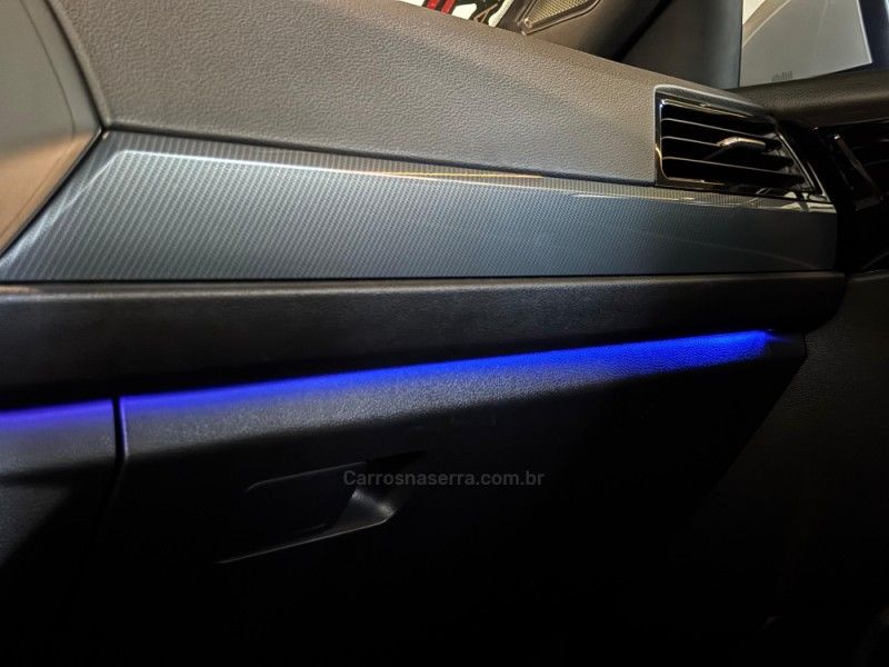 VOLKSWAGEN JETTA 2.0 16V TSI GLI 350 2020/2020 GRIFFCAR MULTIMARCAS DOIS IRMÃOS / Carros no Vale