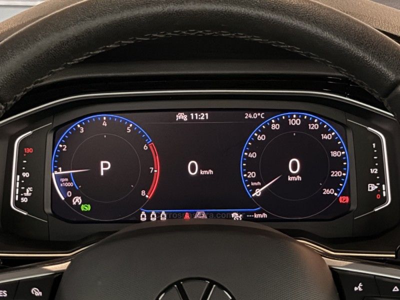 VOLKSWAGEN NIVUS 1.0 TSI HIGHLINE 2024/2024 GRIFFCAR MULTIMARCAS DOIS IRMÃOS / Carros no Vale