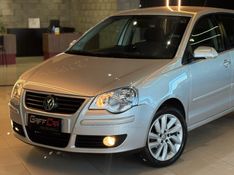 VOLKSWAGEN POLO 1.6 MI 8V 2009/2010 GRIFFCAR MULTIMARCAS DOIS IRMÃOS / Carros no Vale