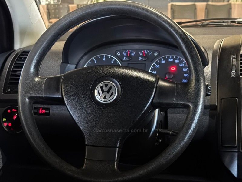 VOLKSWAGEN POLO 1.6 MI 8V 2009/2010 GRIFFCAR MULTIMARCAS DOIS IRMÃOS / Carros no Vale