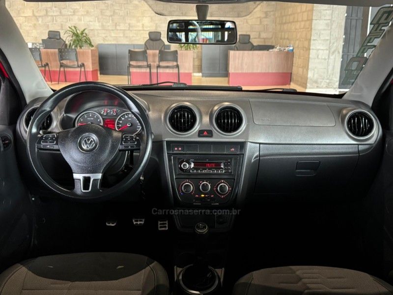 VOLKSWAGEN SAVEIRO 1.6 CROSS CE 8V 2012/2013 GRIFFCAR MULTIMARCAS DOIS IRMÃOS / Carros no Vale