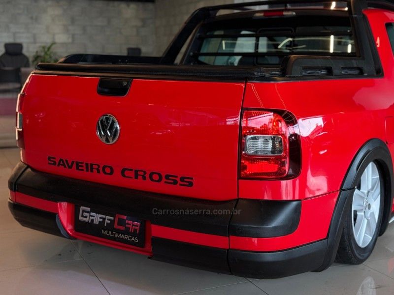 VOLKSWAGEN SAVEIRO 1.6 CROSS CE 8V 2012/2013 GRIFFCAR MULTIMARCAS DOIS IRMÃOS / Carros no Vale