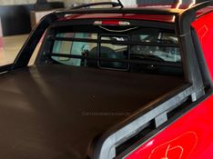 VOLKSWAGEN SAVEIRO 1.6 CROSS CE 8V 2012/2013 GRIFFCAR MULTIMARCAS DOIS IRMÃOS / Carros no Vale