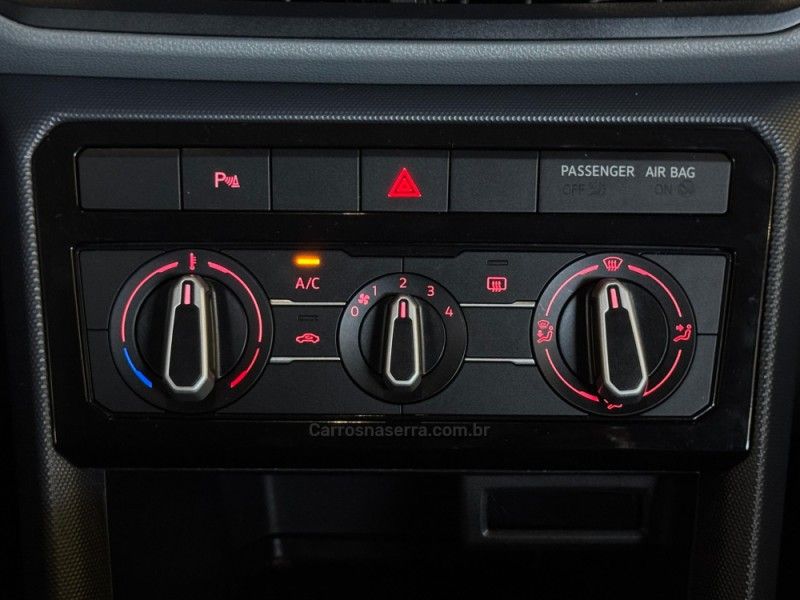 VOLKSWAGEN T-CROSS 1.0 TSI 200 12V 2019/2020 GRIFFCAR MULTIMARCAS DOIS IRMÃOS / Carros no Vale