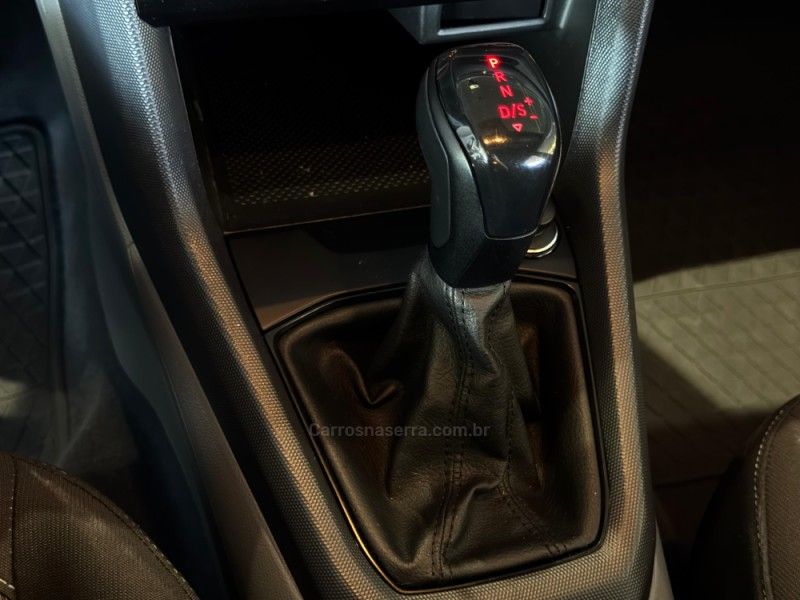 VOLKSWAGEN T-CROSS 1.0 TSI 200 12V 2019/2020 GRIFFCAR MULTIMARCAS DOIS IRMÃOS / Carros no Vale