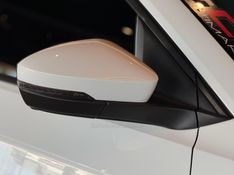 VOLKSWAGEN T-CROSS 1.0 TSI 200 12V 2019/2020 GRIFFCAR MULTIMARCAS DOIS IRMÃOS / Carros no Vale