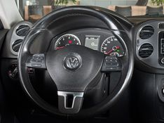 VOLKSWAGEN TIGUAN 2.0 TSI 16V TURBO TIPTRONIC 2012/2012 GRIFFCAR MULTIMARCAS DOIS IRMÃOS / Carros no Vale