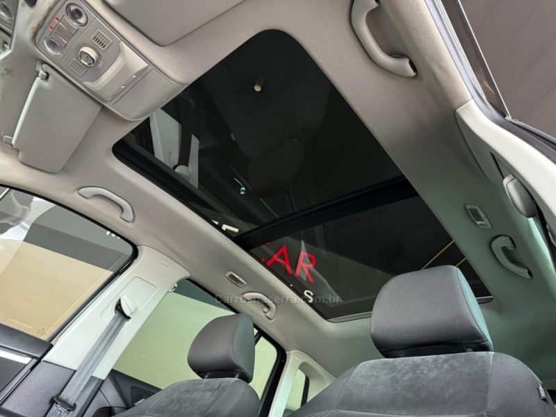 VOLKSWAGEN TIGUAN 2.0 TSI 16V TURBO TIPTRONIC 2012/2012 GRIFFCAR MULTIMARCAS DOIS IRMÃOS / Carros no Vale