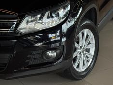 VOLKSWAGEN TIGUAN 2.0 TSI 16V TURBO TIPTRONIC 2012/2012 GRIFFCAR MULTIMARCAS DOIS IRMÃOS / Carros no Vale