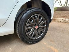 FIAT ARGO 1.0 DRIVE 6V 2023/2024 KASPER VEÍCULOS DOIS IRMÃOS / Carros no Vale