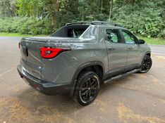 FIAT TORO 2.0 16V ULTRA 4X4 AT9 2023/2023 KASPER VEÍCULOS DOIS IRMÃOS / Carros no Vale