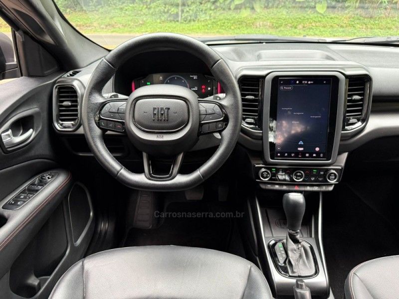 FIAT TORO 2.0 16V ULTRA 4X4 AT9 2023/2023 KASPER VEÍCULOS DOIS IRMÃOS / Carros no Vale