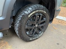 FIAT TORO 2.0 16V ULTRA 4X4 AT9 2023/2023 KASPER VEÍCULOS DOIS IRMÃOS / Carros no Vale