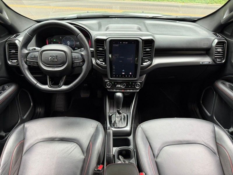 FIAT TORO 2.0 16V ULTRA 4X4 AT9 2023/2023 KASPER VEÍCULOS DOIS IRMÃOS / Carros no Vale
