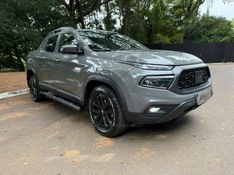 FIAT TORO 2.0 16V ULTRA 4X4 AT9 2023/2023 KASPER VEÍCULOS DOIS IRMÃOS / Carros no Vale