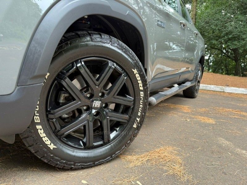 FIAT TORO 2.0 16V ULTRA 4X4 AT9 2023/2023 KASPER VEÍCULOS DOIS IRMÃOS / Carros no Vale