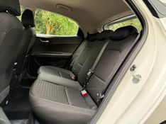 HYUNDAI HB20 1.0 12V LIMITED 2024/2025 KASPER VEÍCULOS DOIS IRMÃOS / Carros no Vale