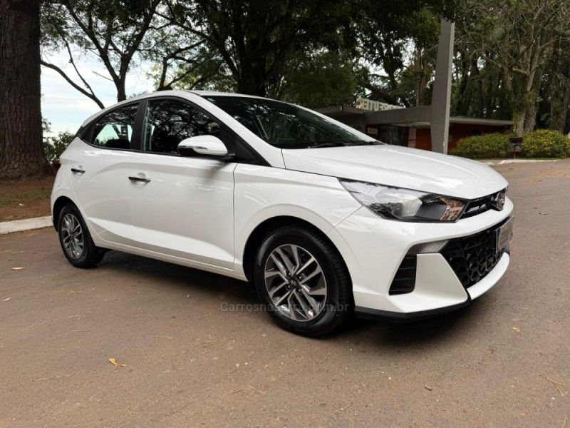 HYUNDAI HB20 1.0 12V LIMITED 2024/2025 KASPER VEÍCULOS DOIS IRMÃOS / Carros no Vale