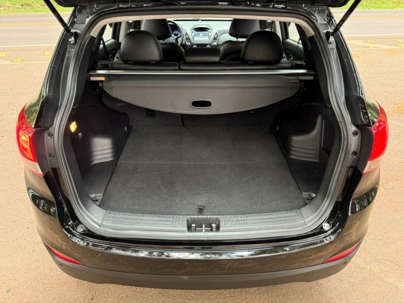 HYUNDAI IX35 2.0 GL 4X2 16V 2020/2021 KASPER VEÍCULOS DOIS IRMÃOS / Carros no Vale