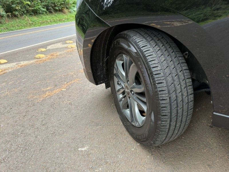 HYUNDAI IX35 2.0 GL 4X2 16V 2020/2021 KASPER VEÍCULOS DOIS IRMÃOS / Carros no Vale