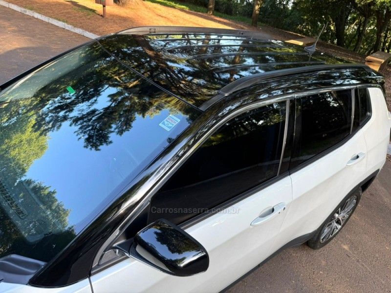 JEEP COMPASS 2.0 LIMITED TD350 TURBO 4X4 2022/2023 KASPER VEÍCULOS DOIS IRMÃOS / Carros no Vale