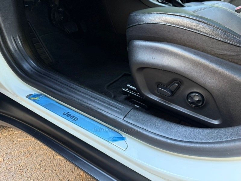 JEEP COMPASS 2.0 S 4X4 16V TURBO 2020/2021 KASPER VEÍCULOS DOIS IRMÃOS / Carros no Vale