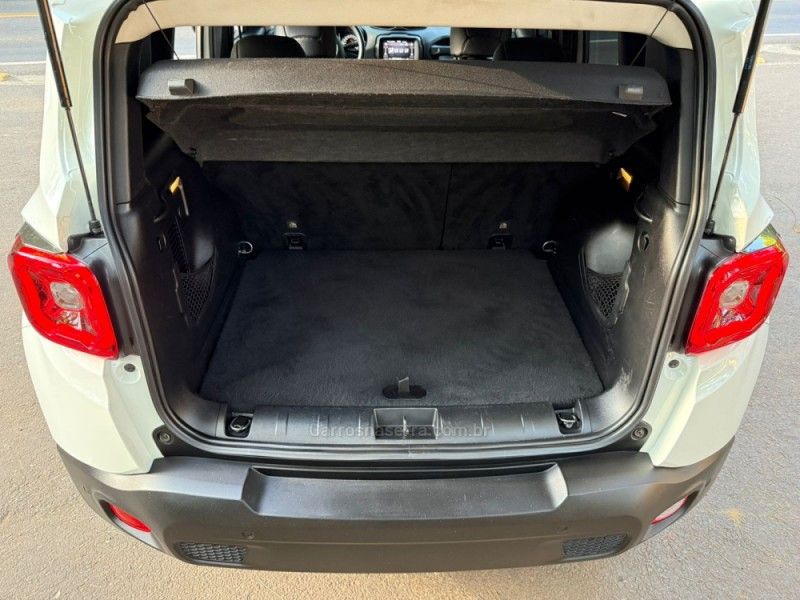 JEEP RENEGADE 1.8 16V LONGITUDE 2020/2021 KASPER VEÍCULOS DOIS IRMÃOS / Carros no Vale