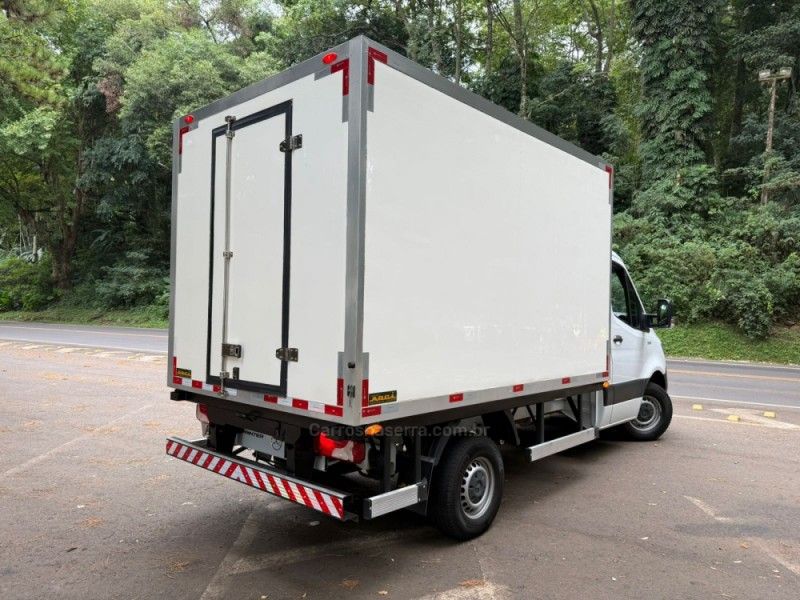 MERCEDES-BENZ SPRINTER 2.2 CHASSI 416 LONGO TURBO 2019/2020 KASPER VEÍCULOS DOIS IRMÃOS / Carros no Vale