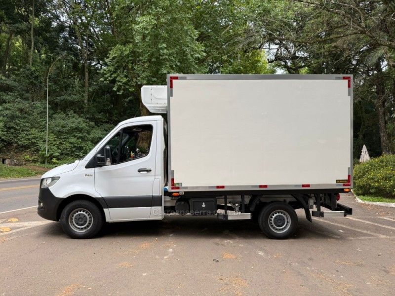 MERCEDES-BENZ SPRINTER 2.2 CHASSI 416 LONGO TURBO 2019/2020 KASPER VEÍCULOS DOIS IRMÃOS / Carros no Vale