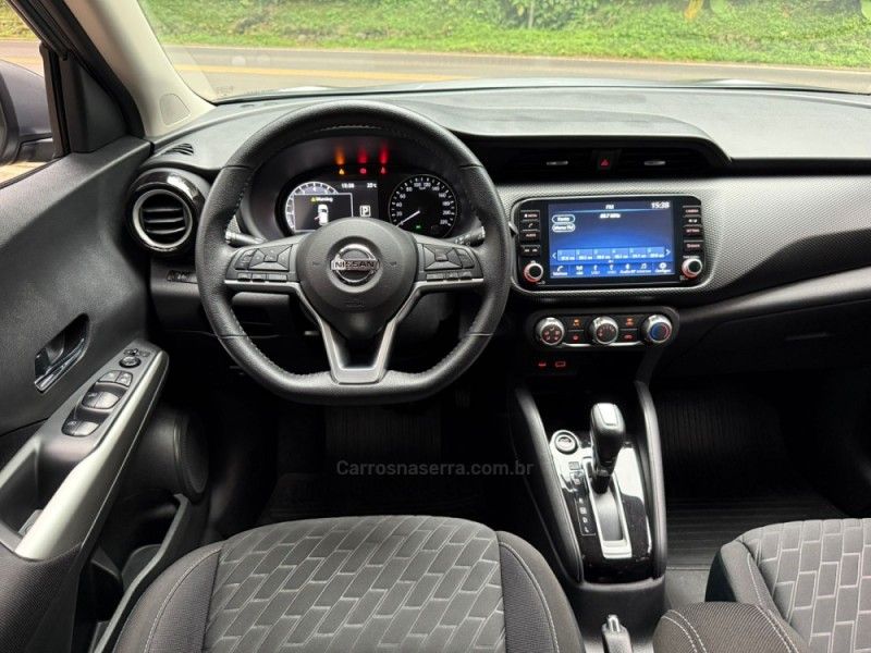 NISSAN KICKS 1.6 ADVANCE 16V 2022/2022 KASPER VEÍCULOS DOIS IRMÃOS / Carros no Vale