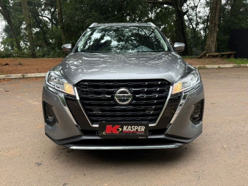 NISSAN KICKS 1.6 ADVANCE 16V 2022/2022 KASPER VEÍCULOS DOIS IRMÃOS / Carros no Vale