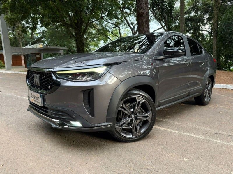 RENAULT DUSTER 1.6 DYNAMIQUE 4X2 16V 2018/2019 KASPER VEÍCULOS DOIS IRMÃOS / Carros no Vale