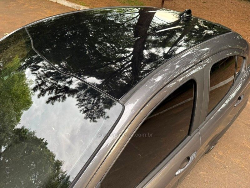 RENAULT DUSTER 1.6 DYNAMIQUE 4X2 16V 2018/2019 KASPER VEÍCULOS DOIS IRMÃOS / Carros no Vale