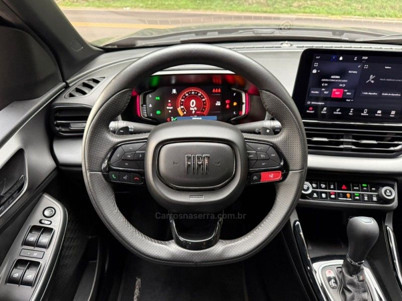 RENAULT DUSTER 1.6 DYNAMIQUE 4X2 16V 2018/2019 KASPER VEÍCULOS DOIS IRMÃOS / Carros no Vale