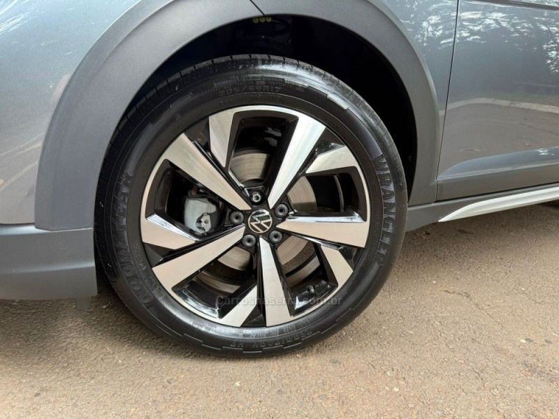 VOLKSWAGEN NIVUS 1.0 TSI HIGHLINE 2022/2022 KASPER VEÍCULOS DOIS IRMÃOS / Carros no Vale