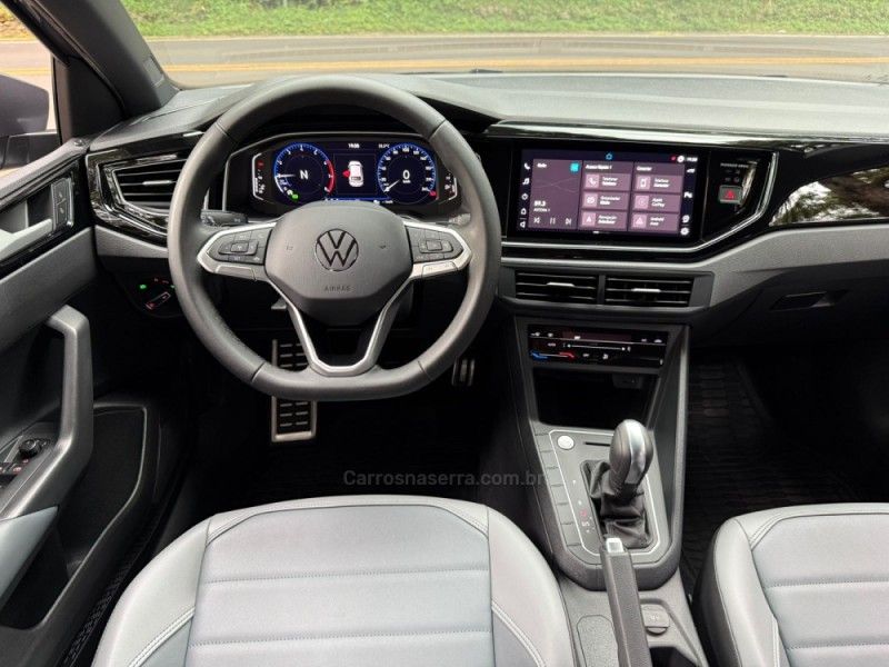 VOLKSWAGEN NIVUS 1.0 TSI HIGHLINE 2022/2022 KASPER VEÍCULOS DOIS IRMÃOS / Carros no Vale