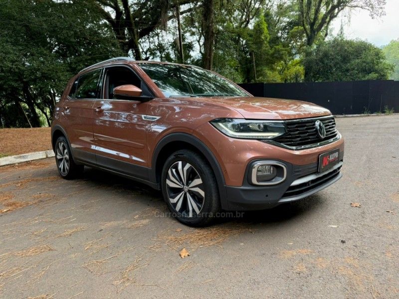 VOLKSWAGEN T-CROSS 1.4 HIGHLINE TSI 16V 2021/2021 KASPER VEÍCULOS DOIS IRMÃOS / Carros no Vale