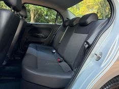 VOLKSWAGEN VOYAGE 1.6 MSI TOTALFLEX 2021/2022 KASPER VEÍCULOS DOIS IRMÃOS / Carros no Vale