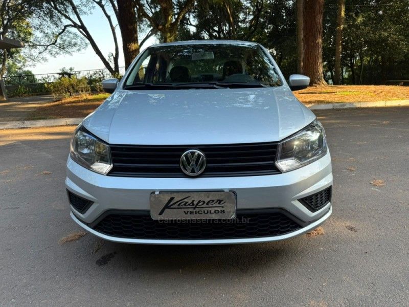 VOLKSWAGEN VOYAGE 1.6 MSI TOTALFLEX 2021/2022 KASPER VEÍCULOS DOIS IRMÃOS / Carros no Vale