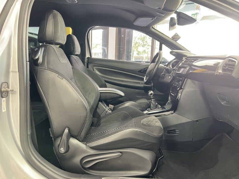 CITROËN DS3 1.6 THP 16V 2013/2013 PRIME MULTIMARCAS CAXIAS DO SUL / Carros no Vale