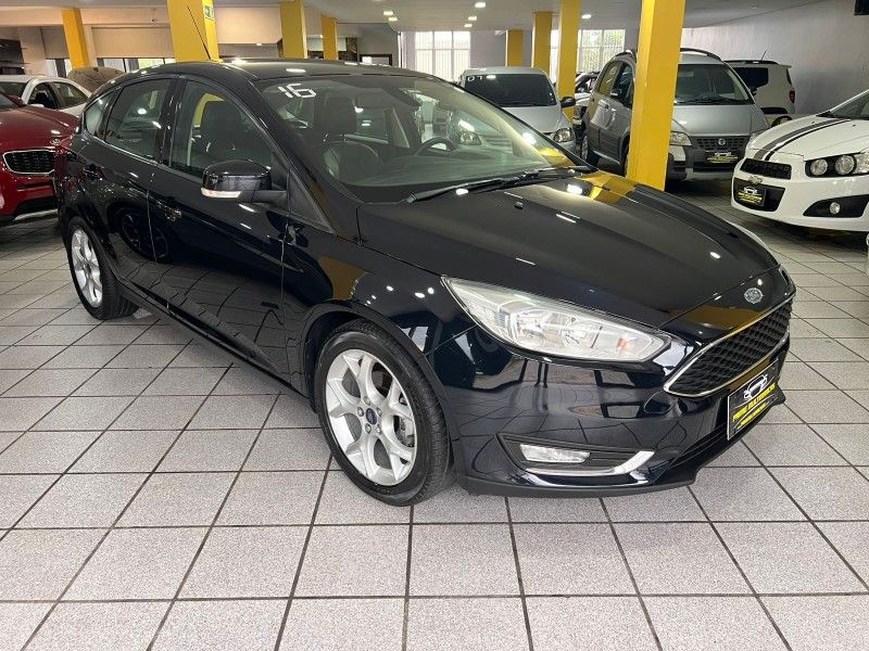 FORD FOCUS 2.0 SE PLUS 16V 2016/2016 PRIME MULTIMARCAS CAXIAS DO SUL / Carros no Vale