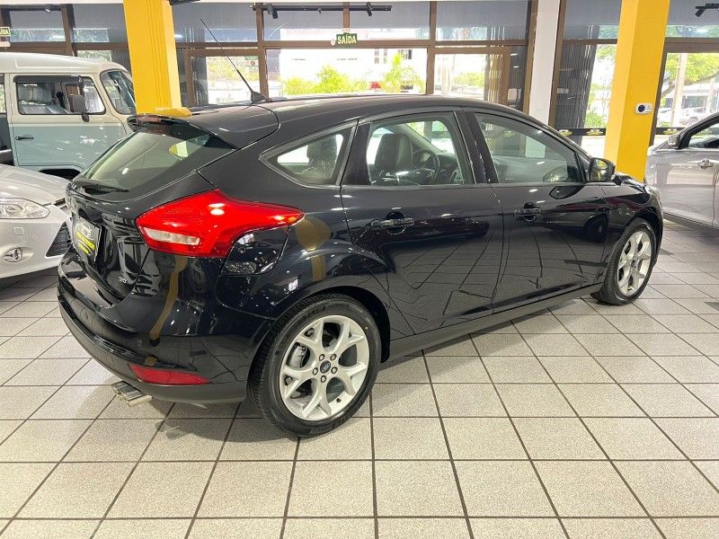 FORD FOCUS 2.0 SE PLUS 16V 2016/2016 PRIME MULTIMARCAS CAXIAS DO SUL / Carros no Vale