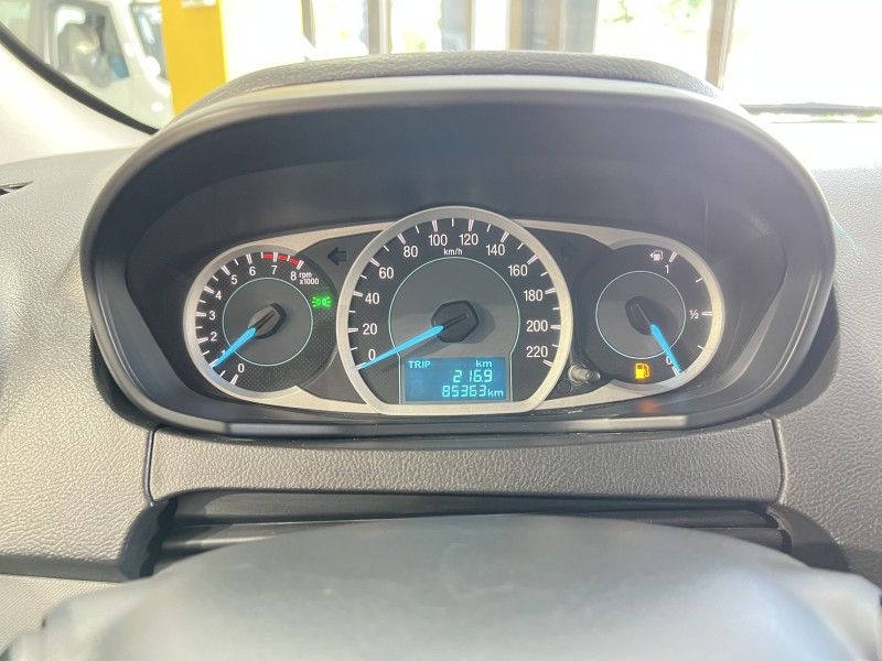 FORD KA 1.0 SE PLUS 12V 2018/2018 PRIME MULTIMARCAS CAXIAS DO SUL / Carros no Vale