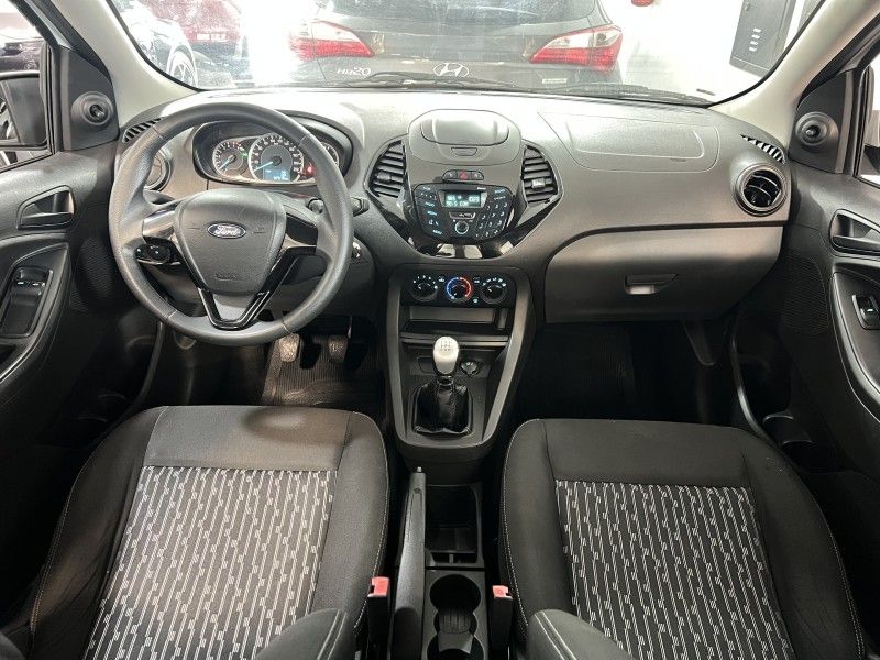 FORD KA 1.5 SE SEDAN 16V 2018/2018 PRIME MULTIMARCAS CAXIAS DO SUL / Carros no Vale
