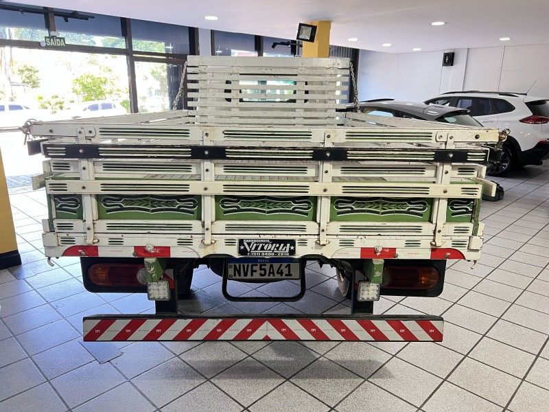 HYUNDAI HR 2.5 TCI HD LONGO SEM CAÇAMBA 4X2 8V 94CV TURBO INTERCOOLER 2010/2010 PRIME MULTIMARCAS CAXIAS DO SUL / Carros no Vale