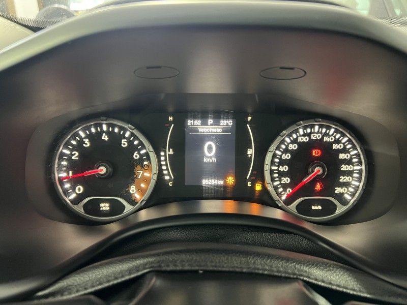 JEEP RENEGADE 1.8 16V SPORT 2015/2016 PRIME MULTIMARCAS CAXIAS DO SUL / Carros no Vale